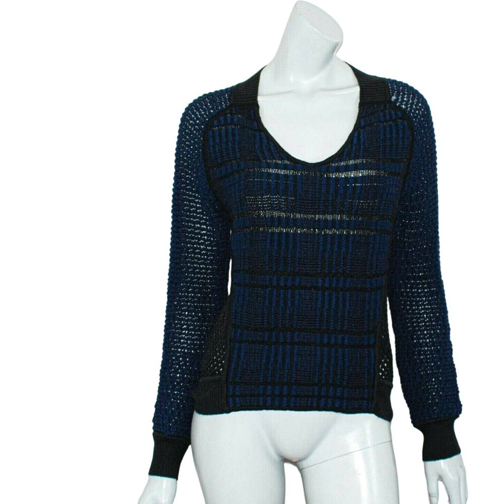 OHNE TITEL Small Mesh Knit Vneck Sweater Blue Black Colorblock